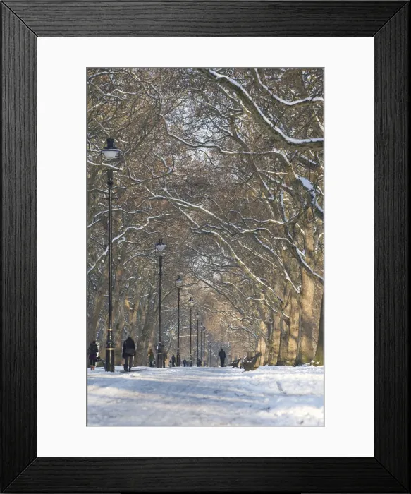 Framed Print : Hyde Park Snow Scene, London, England, UK Framed Print : Hyde Park Snow Scene, London, England, UK