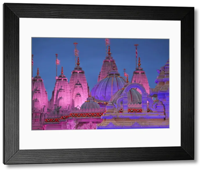 Framed Print : England, London, Neasden, Shri Swaminarayan Mandir Temple illuminated for Hindu Festival Framed Print : England, London, Neasden, Shri Swaminarayan Mandir Temple illuminated for Hindu Festival
