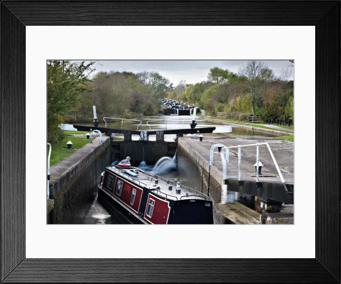 Framed Print : England, Warwickshire, near Warwick, Hatton, Hatton Locks on the Grand Union Canal