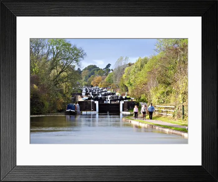 Framed Print : England, Warwickshire, near Warwick, Hatton, Hatton Locks on the Grand Union Canal Framed Print : England, Warwickshire, near Warwick, Hatton, Hatton Locks on the Grand Union Canal