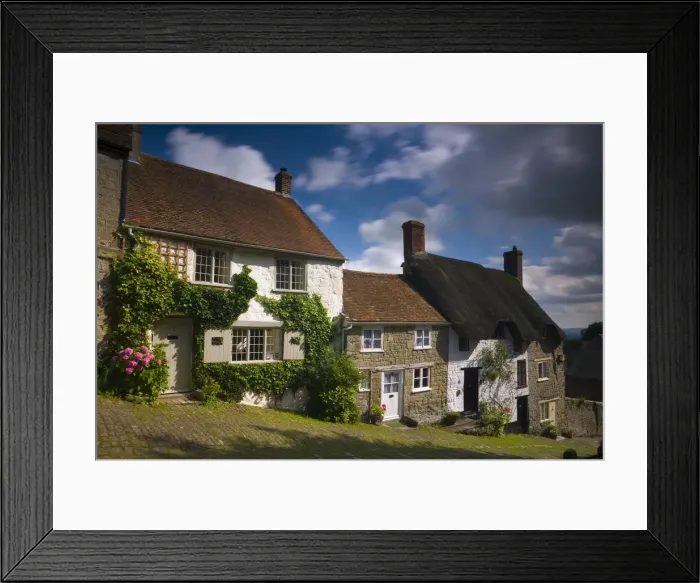 Framed Print : UK, England, Dorset, Shaftesbury, Gold Hill