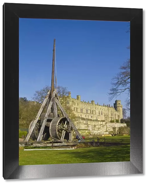 England, Warwickshire, Warwick, Warwick castle, The Worlds largest Trebuchet, which