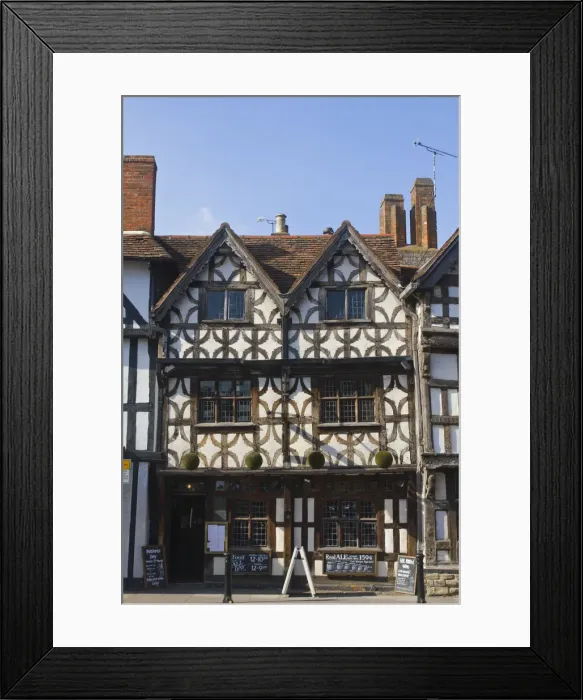 Framed Print : England, Warwickshire, Stratford-upon-Avon, High Street Framed Print : England, Warwickshire, Stratford-upon-Avon, High Street