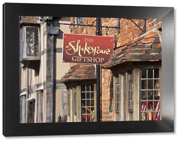 England, Warwickshire, Stratford-upon-Avon, Shakespeares Gift Shop