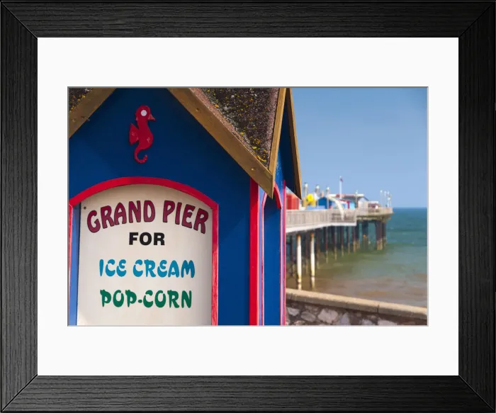Framed Print : UK, England, Devon, Teignmouth, Teignmouth Pier
