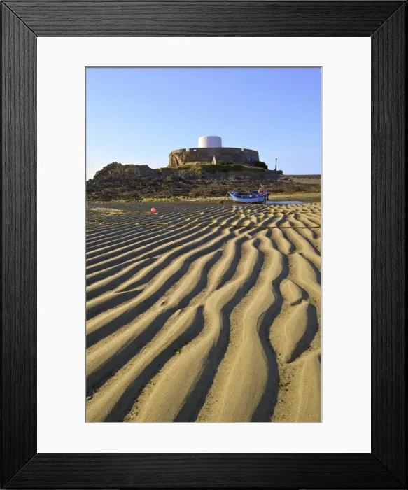 Framed Print : Fort Grey, Rocquaine Bay, Guernsey, Channel Islands