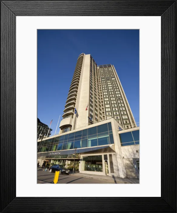 Framed Print : Hilton Hotel, Park Lane, London, England Framed Print : Hilton Hotel, Park Lane, London, England
