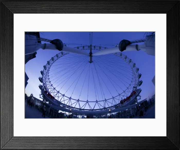Framed Print : London Eye / Millennium Wheel, London, England Framed Print : London Eye / Millennium Wheel, London, England