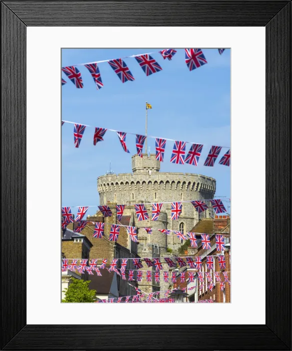 Framed Print : UK, England, Berkshire, Windsor, Peascod Street, Decorations for wedding of Prince Harry
