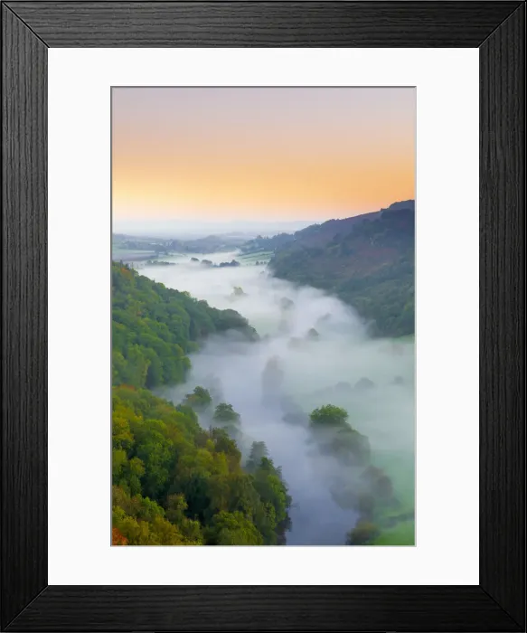 Framed Print : UK, England, Herefordshire, view north along River Wye from Symonds Yat Rock Framed Print : UK, England, Herefordshire, view north along River Wye from Symonds Yat Rock