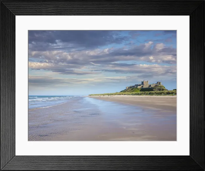 Framed Print : Bamburgh Castle, Northumberland, England, UK Framed Print : Bamburgh Castle, Northumberland, England, UK