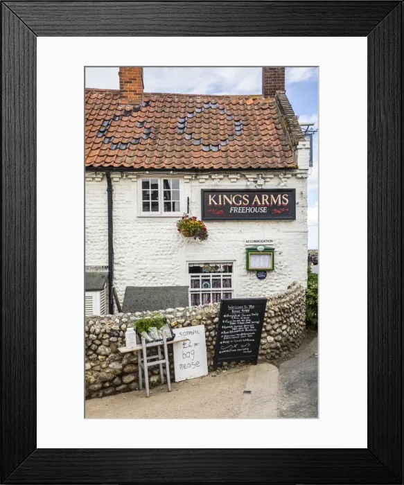 Framed Print : Pub in Blakeney, Norfolk, England, UK Framed Print : Pub in Blakeney, Norfolk, England, UK