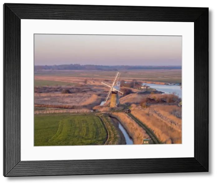 Framed Print : UK, England, East Anglia, Norfolk, Norfolk Broads, Thurne, St Benets Level Drainage Framed Print : UK, England, East Anglia, Norfolk, Norfolk Broads, Thurne, St Benets Level Drainage
