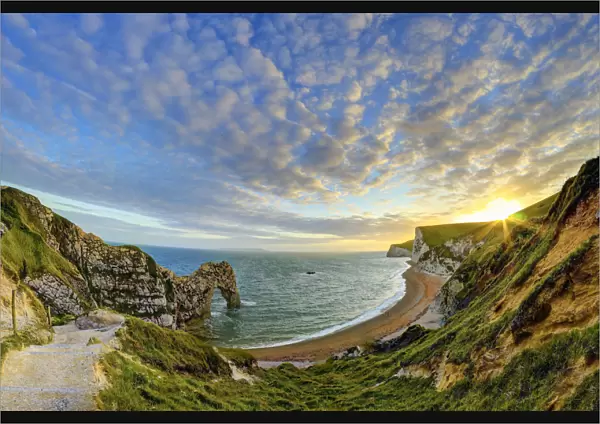 UK, Dorset, Jurassic Coast, Durdle Door rock arch