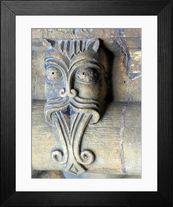Framed Print : Medieval sculpture on Western facade of Lincoln Cathedral, Lincoln, Lincolnshire, England