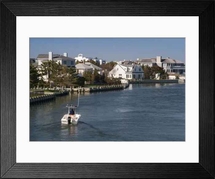Framed Print : USA, New York, Long Island, The Hamptons, Westhampton Beach, beach houses on Shinnecock Framed Print : USA, New York, Long Island, The Hamptons, Westhampton Beach, beach houses on Shinnecock