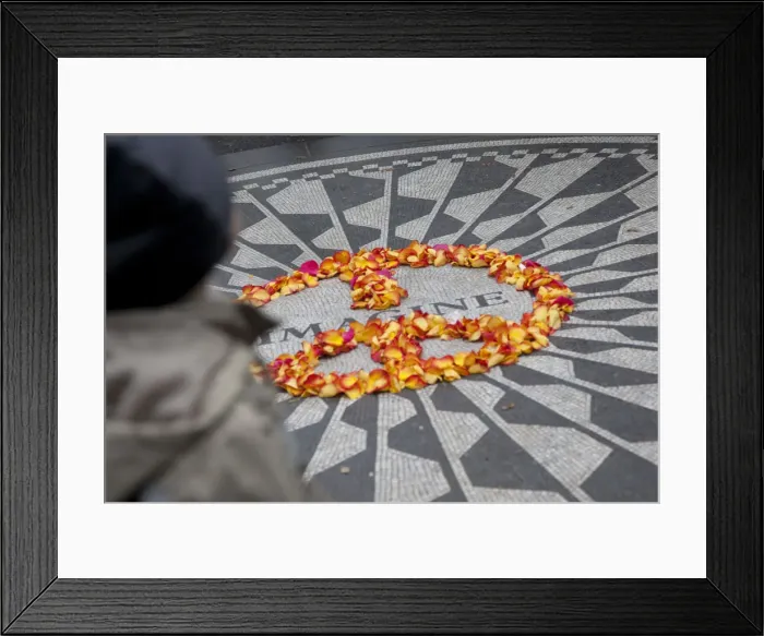 Framed Print : Mosaic commemorting John Lennon, Strawberry Fields, Central Park, Manhattan, New York Framed Print : Mosaic commemorting John Lennon, Strawberry Fields, Central Park, Manhattan, New York