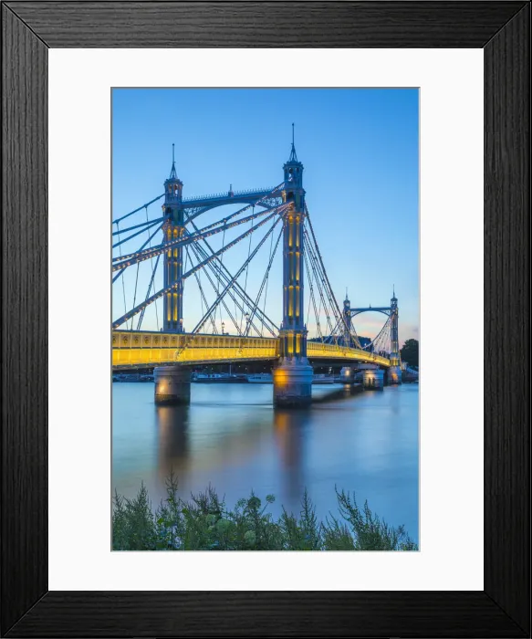 Framed Print : Albert Bridge, River Thames, London, England, UK