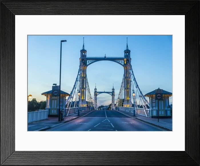Framed Print : Albert Bridge, River Thames, London, England, UK Framed Print : Albert Bridge, River Thames, London, England, UK