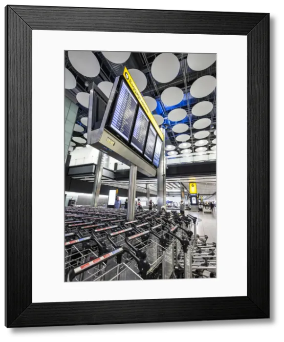 Framed Print : Terminal Five, Heathrow airport, London, England, UK Framed Print : Terminal Five, Heathrow airport, London, England, UK