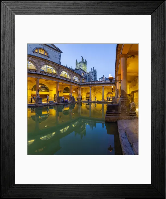 Framed Print : The Roman Baths and Bath Cathedral illuminated at dusk, Bath, Somerset, England Framed Print : The Roman Baths and Bath Cathedral illuminated at dusk, Bath, Somerset, England