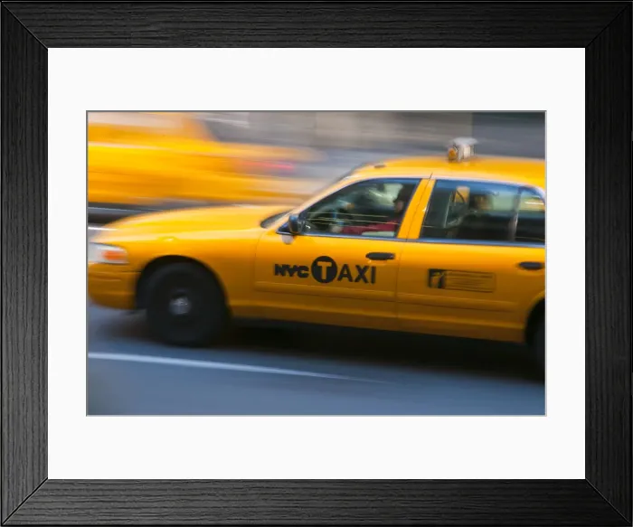 Framed Print : USA, Manhattan, Midtown, Fifth Avenue Framed Print : USA, Manhattan, Midtown, Fifth Avenue