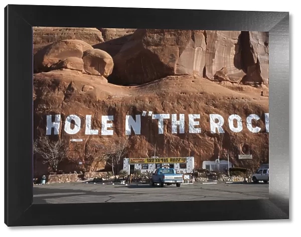 USA, Utah, Moab, Hole in the Rock tourist shop, winter
