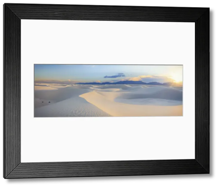 Framed Print : USA, New Mexico, White Sands National Monument