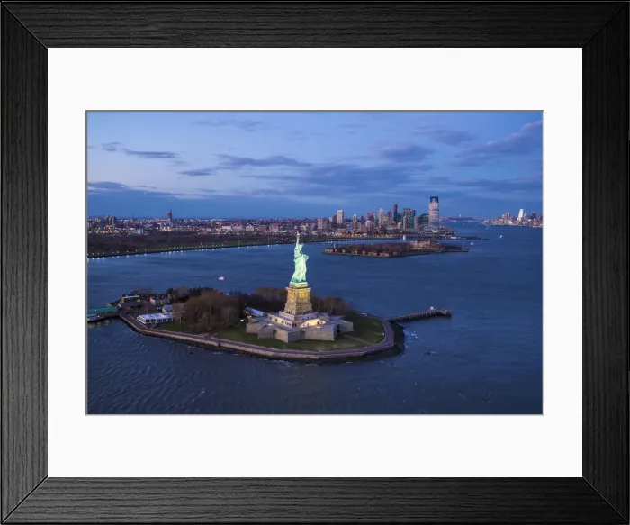 Framed Print : Aerial view over the Statue of Liberty, Manhattan, New York City, USA Framed Print : Aerial view over the Statue of Liberty, Manhattan, New York City, USA