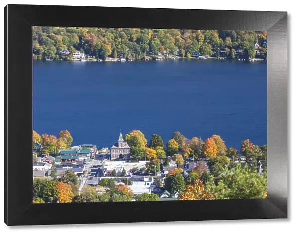 USA, New York, Adirondack Mountains, Lake George, elevated view, autumn
