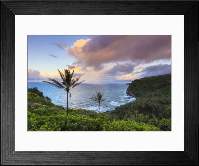 Framed Print : USA, Hawaii, The Big Island, Coastal scenery near Waipio Valley Framed Print : USA, Hawaii, The Big Island, Coastal scenery near Waipio Valley