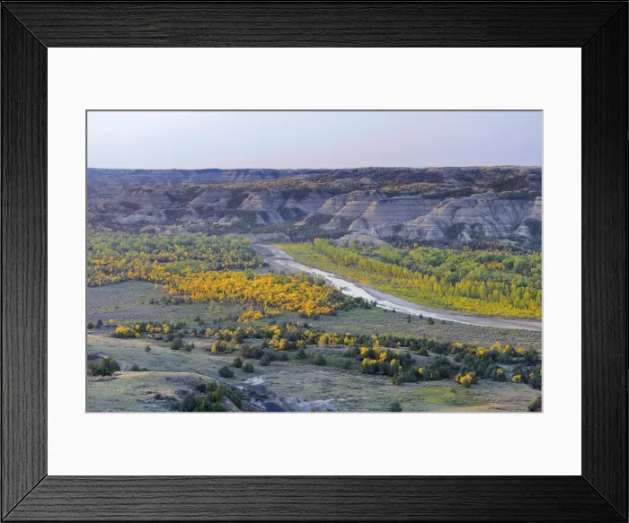 Framed Print : Little Missouri River and River Bend Overlook, Theodore Roosevelt National Park (North Framed Print : Little Missouri River and River Bend Overlook, Theodore Roosevelt National Park (North