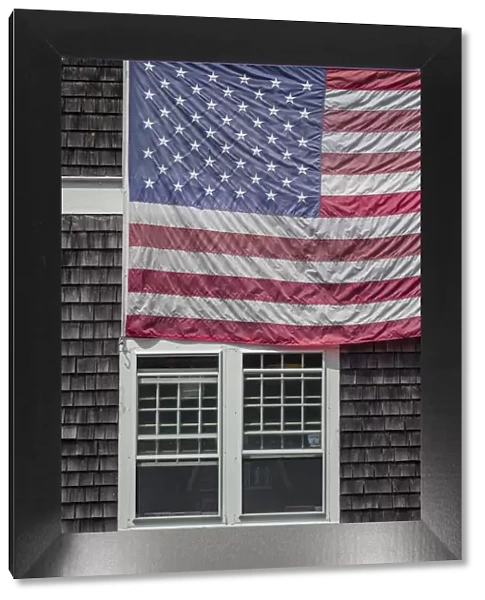 USA, Massachusetts, Cape Cod, Chatham, US flag