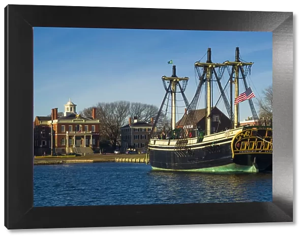 USA, Massachusetts, Salem, Friendship tall ship, Derby Wharf