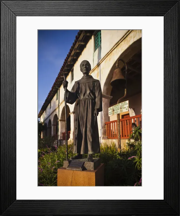 Framed Print : USA, California, Southern California, Santa Barbara, Mission Santa Barbara, statue Framed Print : USA, California, Southern California, Santa Barbara, Mission Santa Barbara, statue