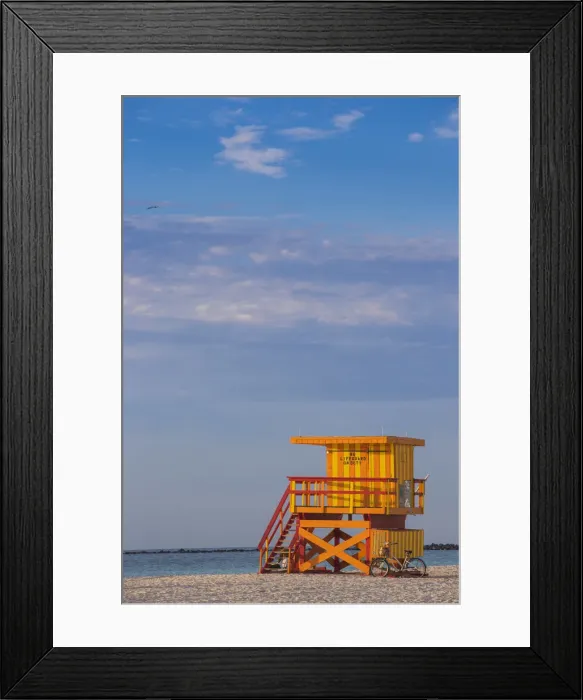 Framed Print : U. S. A, Miami, Miami beach, South Beach, Life guard beach hut Framed Print : U. S. A, Miami, Miami beach, South Beach, Life guard beach hut