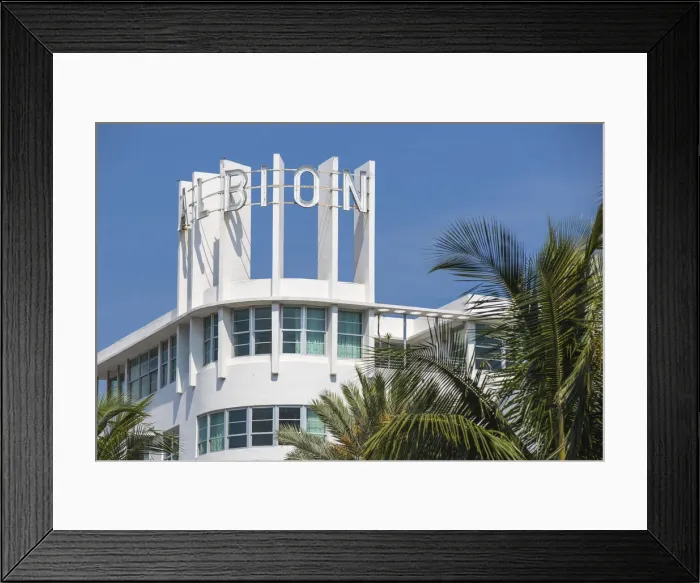Framed Print : U. S. A, Miami, Miami beach, South Beach, Lincoln Rd, Albion Hotel Framed Print : U. S. A, Miami, Miami beach, South Beach, Lincoln Rd, Albion Hotel