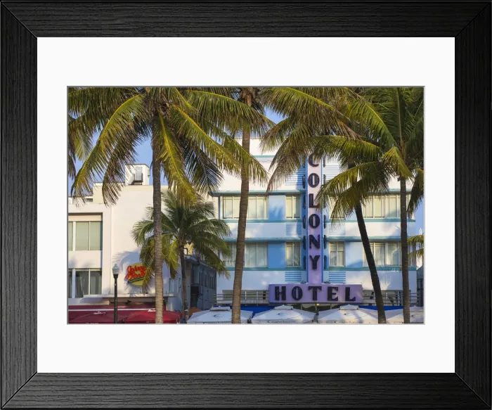 Framed Print : U. S. A, Miami, Miami Beach, South Beach, Ocean drive, The Colony Art Deco Hotel Framed Print : U. S. A, Miami, Miami Beach, South Beach, Ocean drive, The Colony Art Deco Hotel