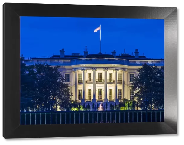 USA, District of Columbia, Washington, The White House, view from The Ellipse