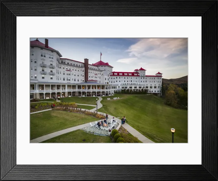 Framed Print : USA, New Hampshire, White Mountains, Bretton Woods, The Mount Washington Hotel, exterior Framed Print : USA, New Hampshire, White Mountains, Bretton Woods, The Mount Washington Hotel, exterior