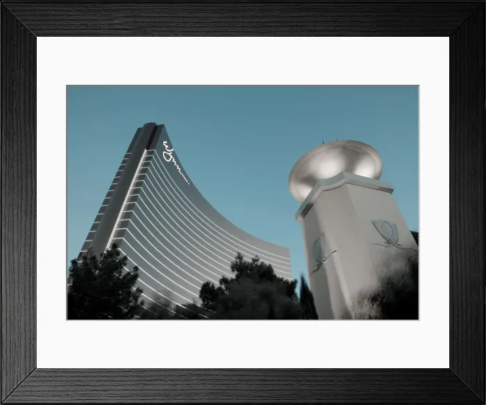 Framed Print : USA, Nevada, Las Vegas, The Strip, Wynn Hotel and Casino, dusk Framed Print : USA, Nevada, Las Vegas, The Strip, Wynn Hotel and Casino, dusk