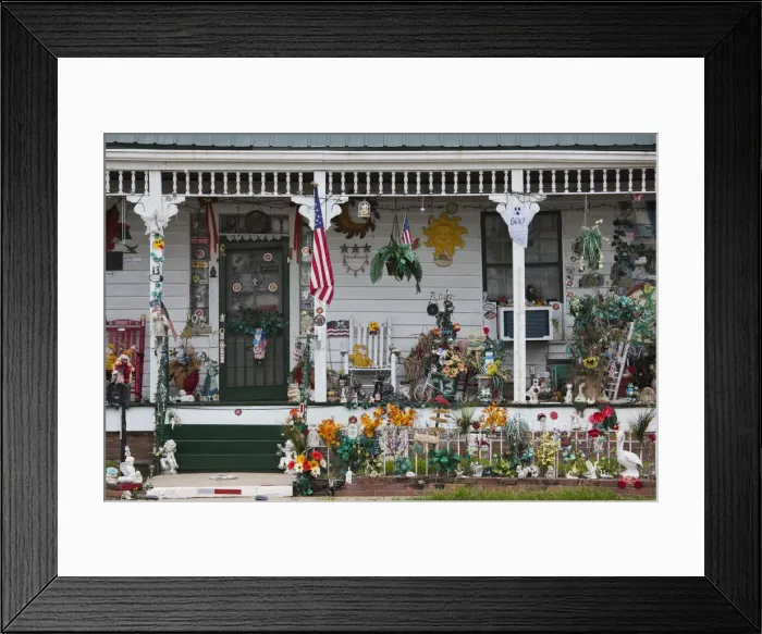 Framed Print : USA, Mississippi, Natchez, decorated porch, North Natchez Framed Print : USA, Mississippi, Natchez, decorated porch, North Natchez