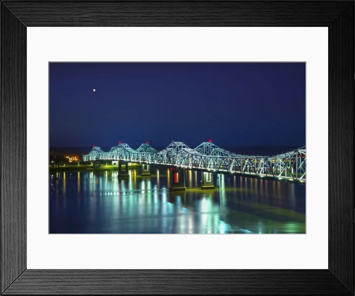 Framed Print : Natchez, Mississippi, Natchez-Vidalia Bridge, Two Twin Cantilever Bridges That Carry Framed Print : Natchez, Mississippi, Natchez-Vidalia Bridge, Two Twin Cantilever Bridges That Carry