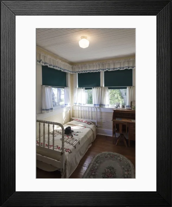 Framed Print : USA, Arkansas, Hope, birthplace of former President Bill Clinton, bedroom Framed Print : USA, Arkansas, Hope, birthplace of former President Bill Clinton, bedroom
