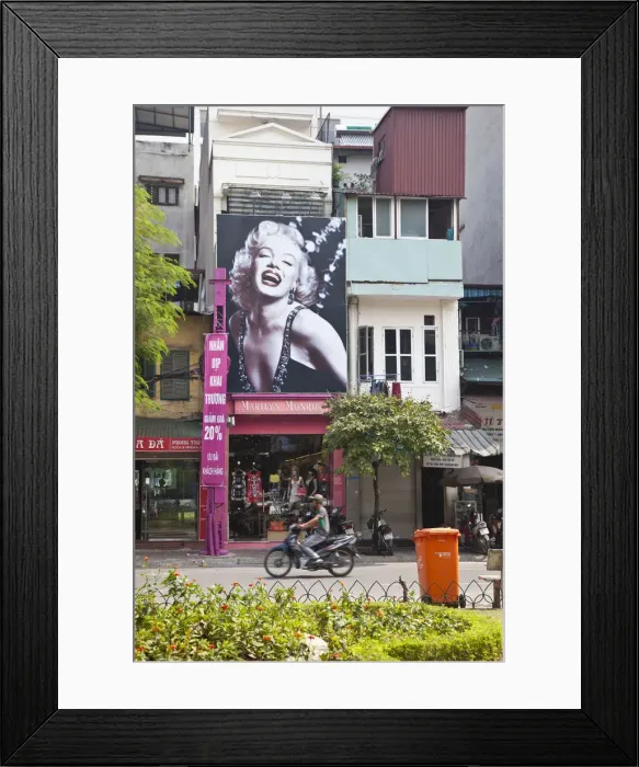 Framed Print : Shop in the Ba Dinh district, Hanoi, Vietnam