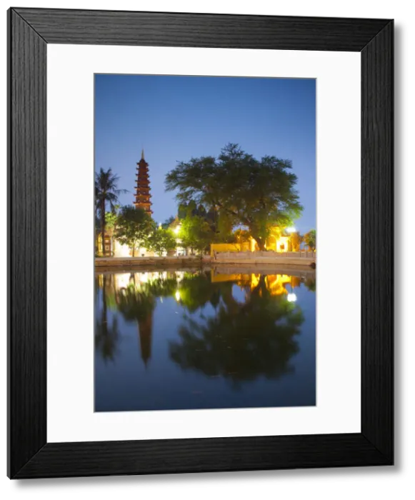 Framed Print : Tran Quoc Pagoda, West Lake (Ho Tay), Hanoi, Vietnam Framed Print : Tran Quoc Pagoda, West Lake (Ho Tay), Hanoi, Vietnam