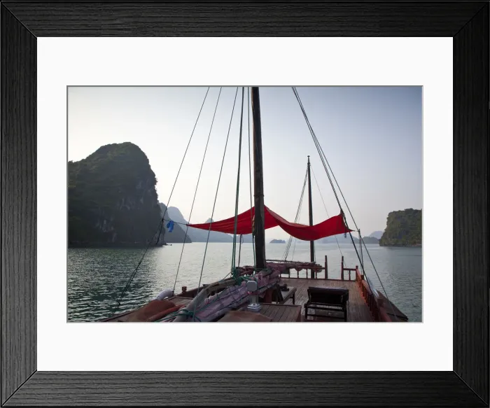 Framed Print : Junk boat on Halong Bay, Vietnam Framed Print : Junk boat on Halong Bay, Vietnam