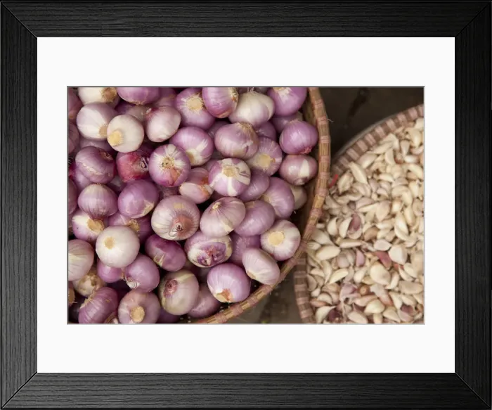 Framed Print : Garlics in basket, Old Quarter, Hanoi, Vietnam Framed Print : Garlics in basket, Old Quarter, Hanoi, Vietnam