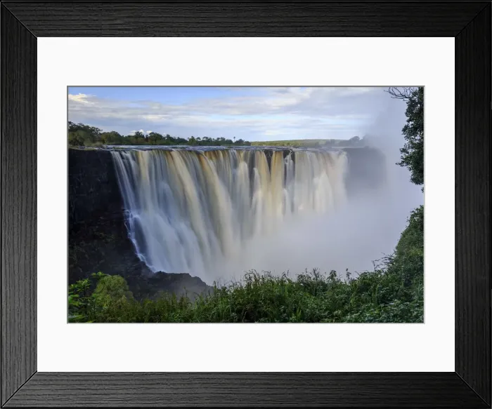 Framed Print : Zimbabwe, Victoria Falls, Victoria Falls National Park during rainy season (UNESCO Site) Framed Print : Zimbabwe, Victoria Falls, Victoria Falls National Park during rainy season (UNESCO Site)
