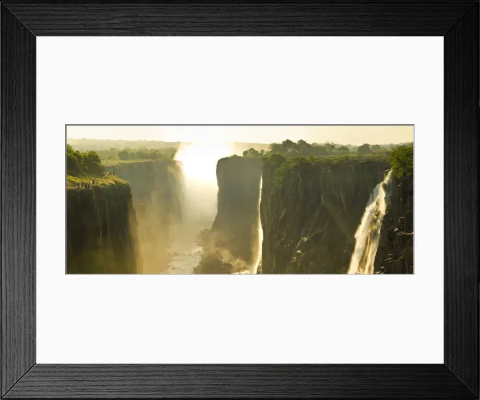 Framed Print : Victoria Falls, Zambia Framed Print : Victoria Falls, Zambia